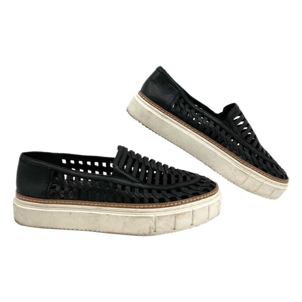 Vince Camuto Black Caged Leather Sneakers | Size 8.5